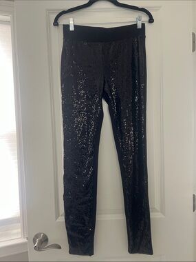 Sequin Leggings 🤍